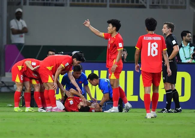 Đội ngũ hỗ trợ khách hàng chuyên nghiệp của f168 bắn cá